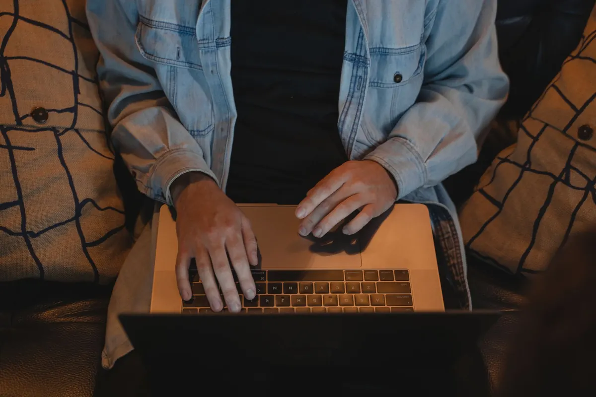 How to Create a Strong Password in 2026: A Step-by-Step Guide for Beginners